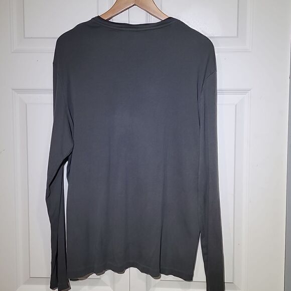 𝅺Calvin Klein Men's Long Sleeve Ribbed V-Neck Gray Shirt - Picture 5 of 5